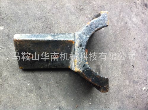 沥青混凝土拌和设备:搅拌臂,搅拌叶片,衬板等相关配件,配套机型厂家