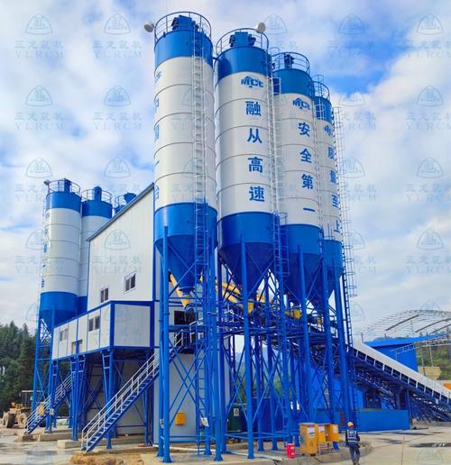 亚龙筑机水泥混凝土搅拌设备助力融从高速建设 &ndash; 南阳市亚龙筑路机械
